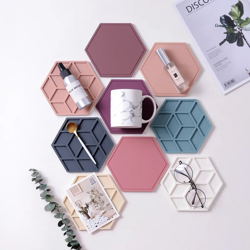 

Hexagonal Silicone Thermal Insulation Pad Tableware Cross-border Pot Pad Anti-scalding Desktop Protective Pad Heat-resistant