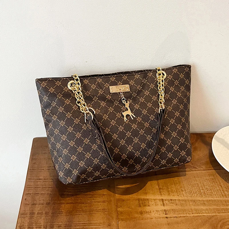 

Purses and Handbags for Women Transversal Feminina Purses and Underarm Handbag for Travel Large Capacity Shopper Totes