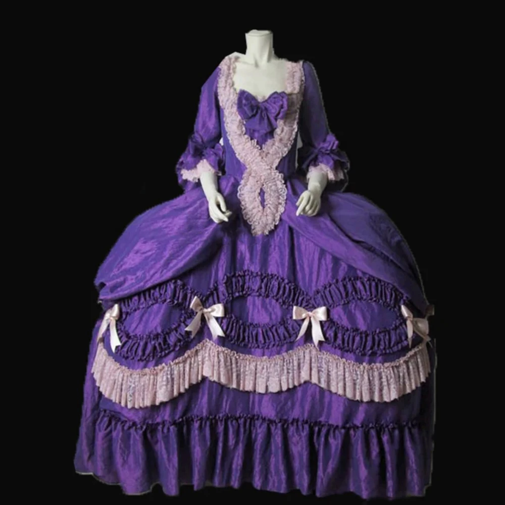 Robe A La Francaise…