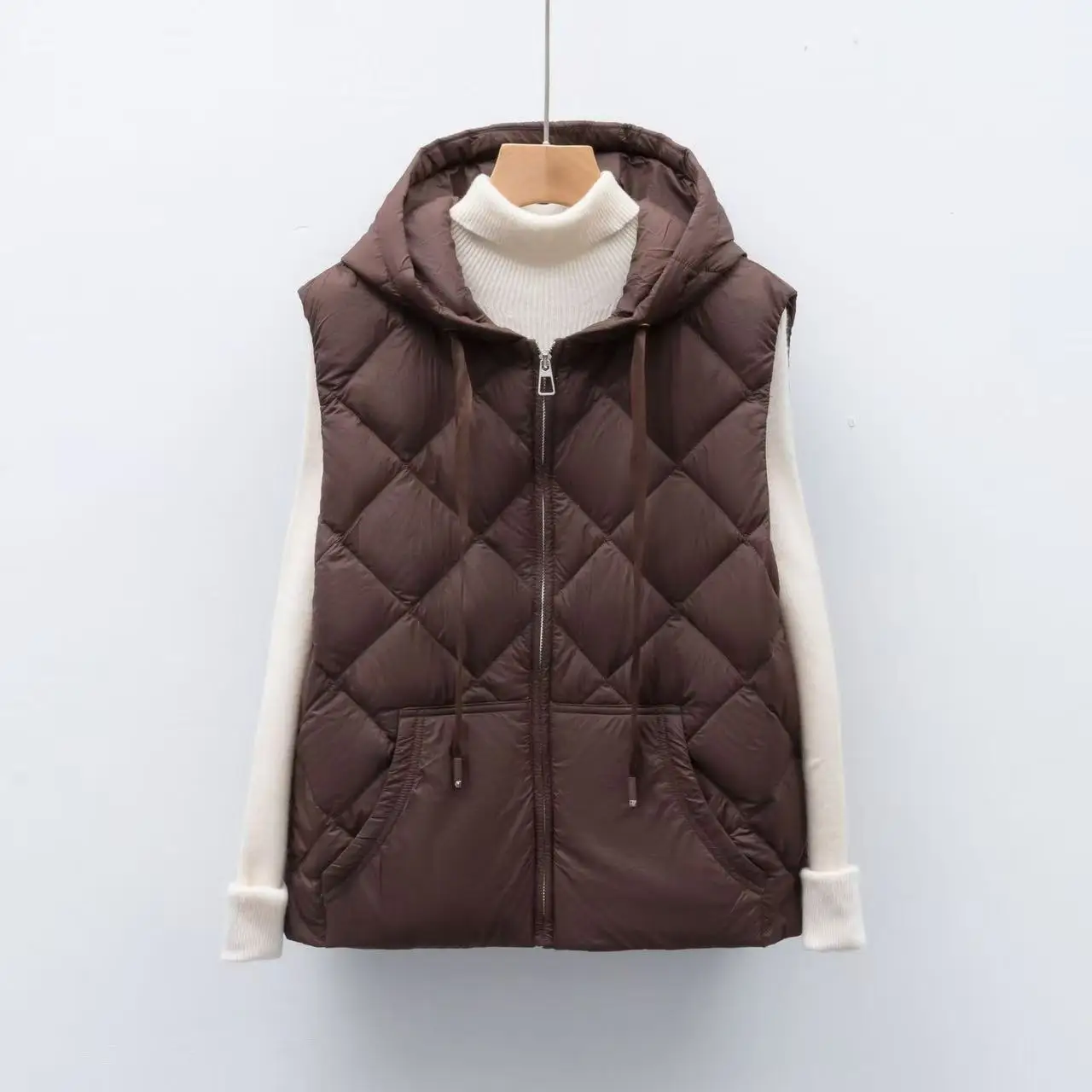 

Vest with Down Content of 90% Diamond Pattern Stand up Collar Vest Coat 2025 Autumn/Winter New Women's Lightweight Hooded Down