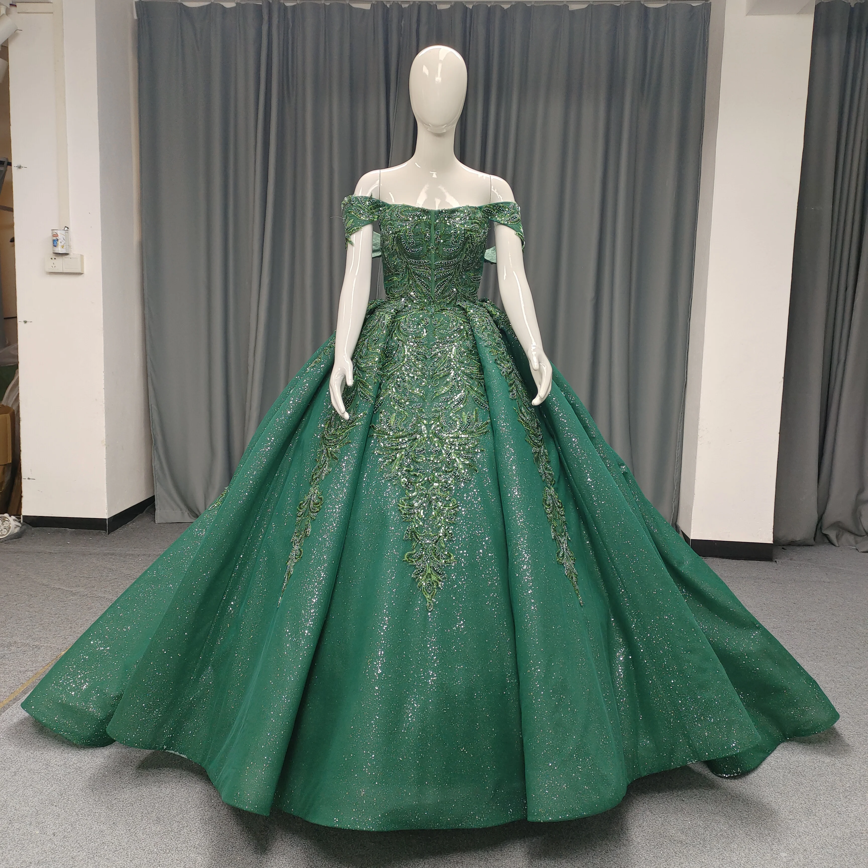 

Vintage Cap Sleeve Quinceanera Dresses for 15 Bow Lace up Short Sleeves vestidos de 15 quinceañera 2026 Customized Court Train