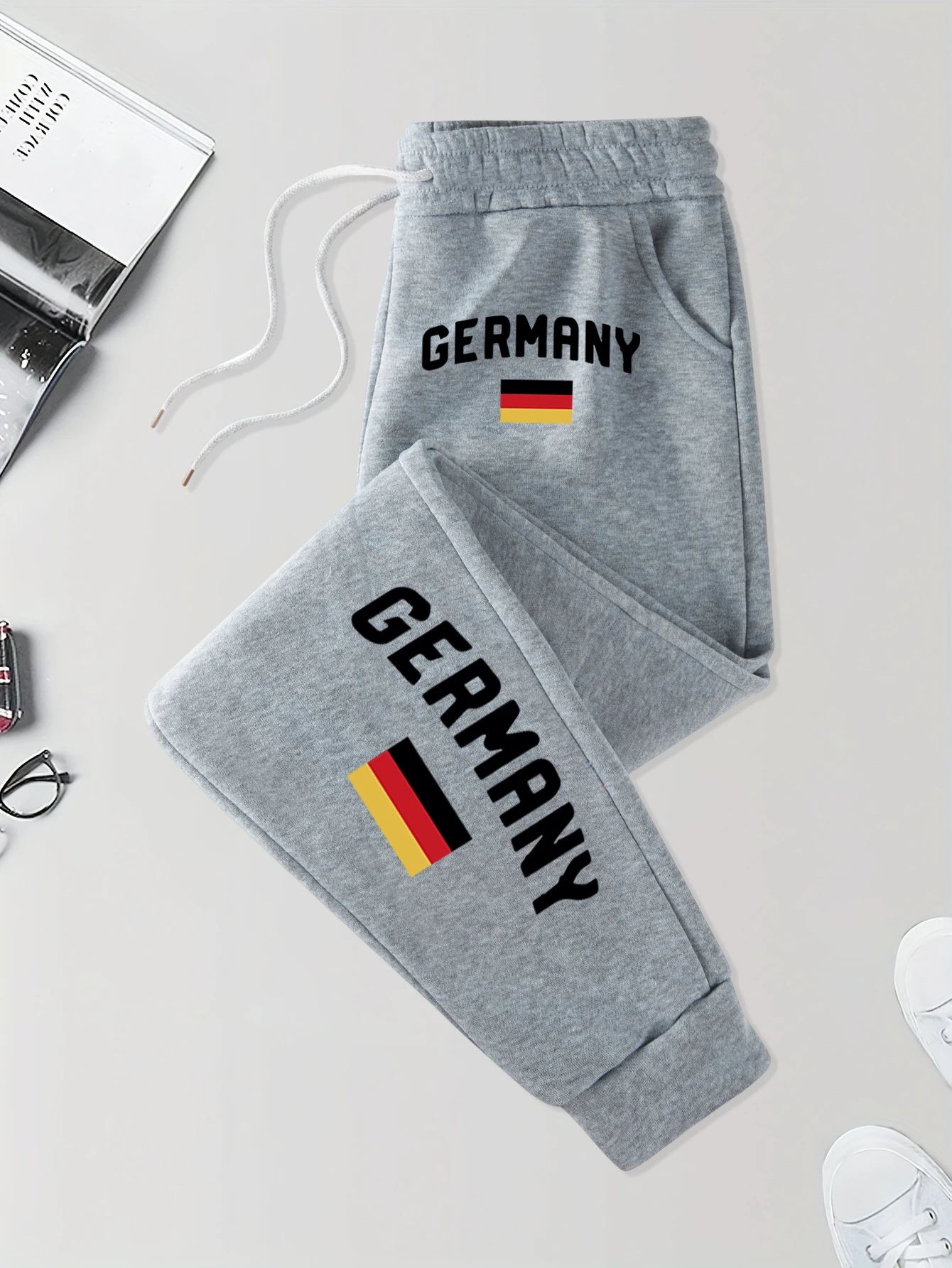 

Germany Letter And Flag Pattern Man Fashion Long Pants Sports Warm Sweatpants 10 Colors Drawstring Trousers Joggers Fleece Pant