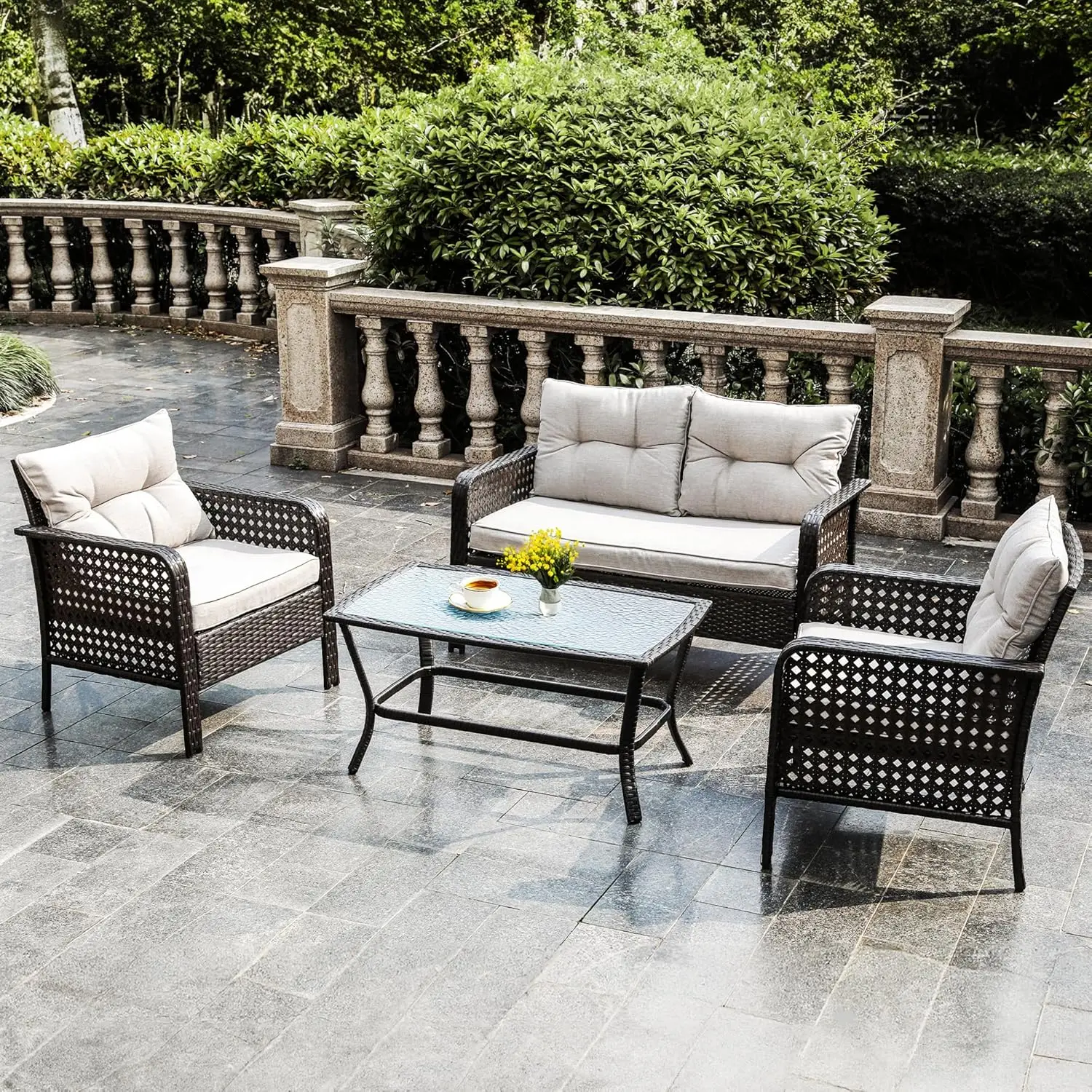 Ensemble de meubles pour l'extérieur, chaise en rotin, ensembles de conversation WUNICEF avec coussins et table basse en verre, porche et balcon, 4 pièces