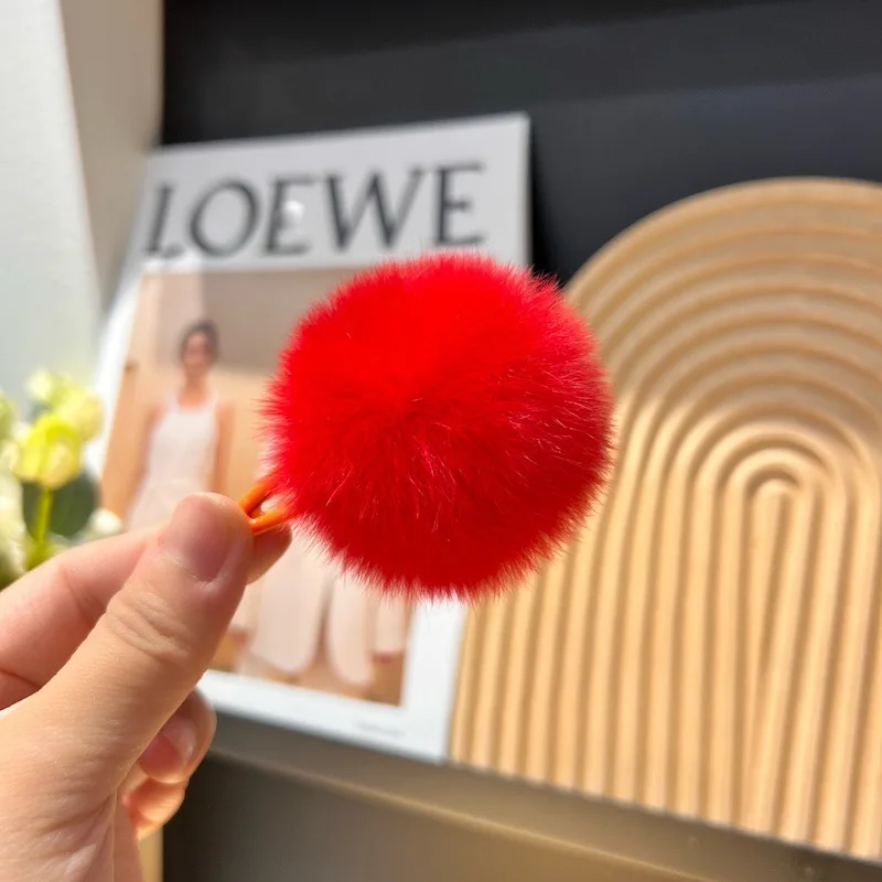 

1 шт. заколка для волос Y2K с плюшевым шариком для девочек, пушистая заколка для челки с звездой BB, милый корейский модный головной убор, заколка для волос