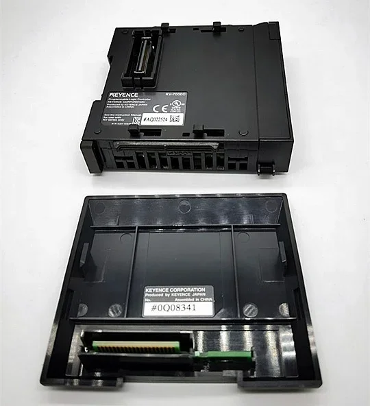 

KV-7000C Programmable Controller Bus Connection Unit New Original