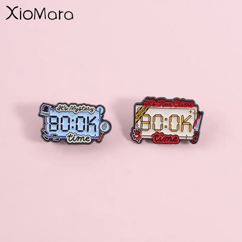 True Crime Mystery Time Emaille-Pin Kreative Uhr-Brosche Abzeichen Rucksack-Accessoires Geschenke für Freunde