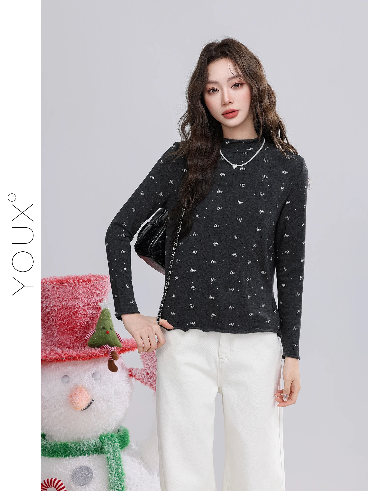 Nova Camiseta Feminina de Inverno Slim Fit com Bordado Floral, Camada Base Fluida, Estilo Coreano, Manga Longa e Gola Alta