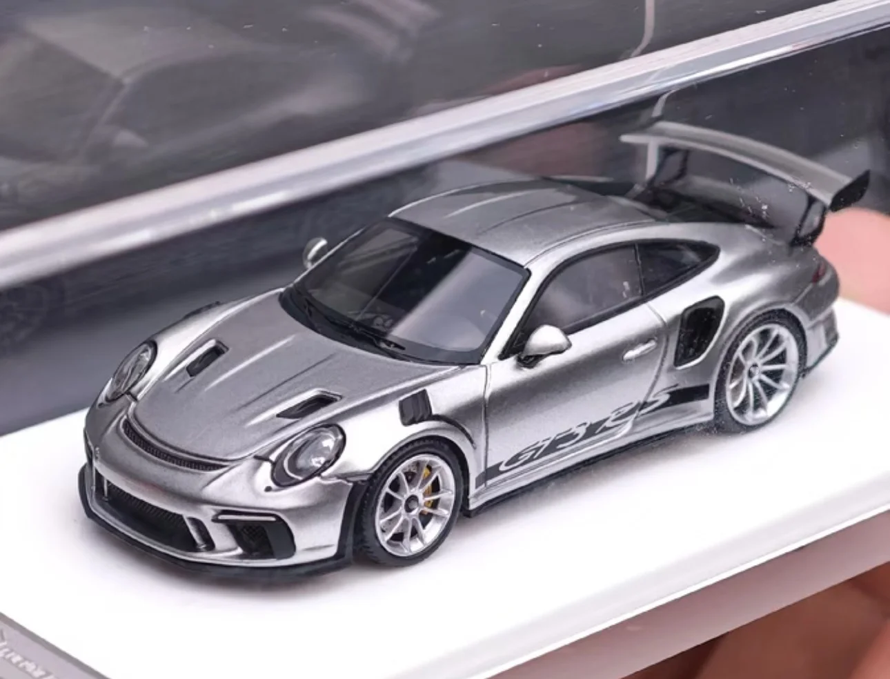 Fuelme 1:64 911(991.2) GT3 RS edición limitada coche en miniatura de resina adorno coleccionable