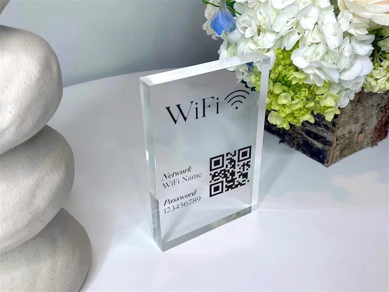 لوحة كتلة أكريليك واي فاي مع معلومات كلمة المرور ورمز الاستجابة السريعة مكتب مقهى متجر الإنترنت ضيف واي فاي كلمة المرور كتلة واي فاي