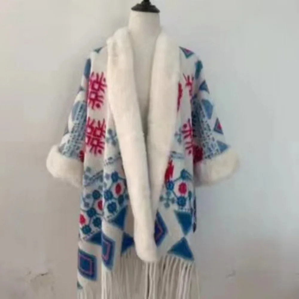 

Плюшевая шаль в этническом стиле, зимний теплый кардиган в стиле ретро, накидка из искусственного кашемира, утолщенная шаль с воротником из искусственного меха, женская мода