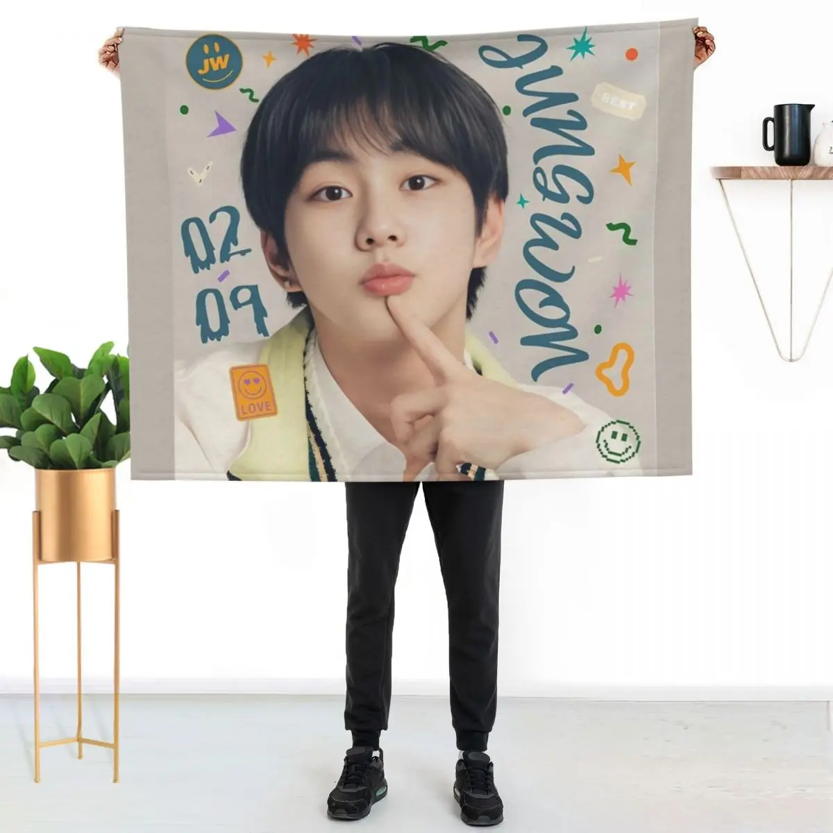 Jungwon birthday (KPOP) Throw Blanket Quilt Beautifuls Hairys cosplay anime Tourist Luxury Brand Blankets