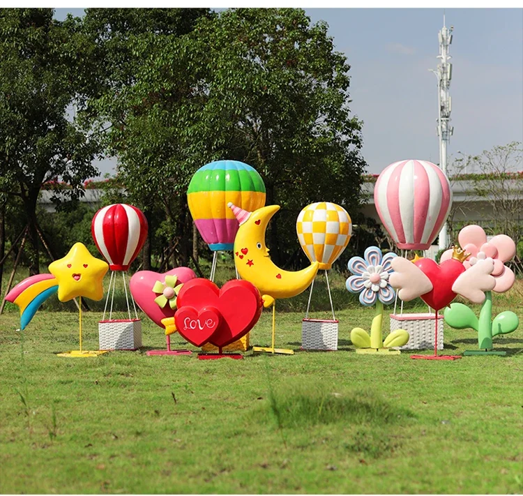 Outdoor Cartoon Fiberglass Love Flower Moon Hot Air Balloon Sculpture Decoration for Landscape Garden Decoration