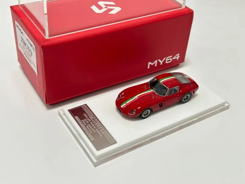 MY64 Limited edition 1:64 250GTO Classic running car logo red