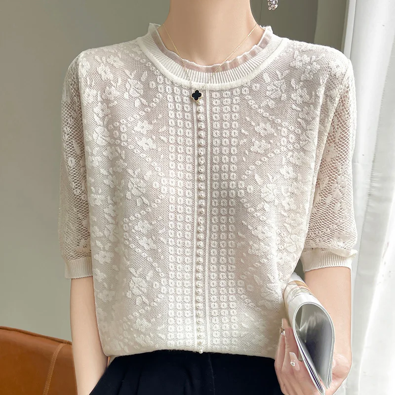 Summer new lace openwork knitted short-sleeved women\'s round neck five-sleeve blouse loose pearl half-sleeve T-shirt