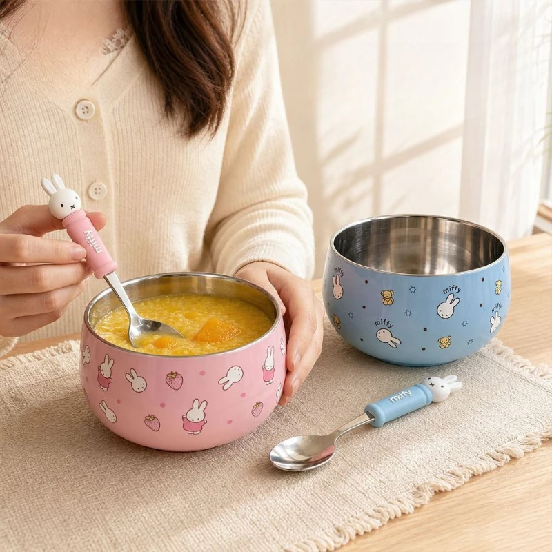 Kreskówkowa, urocza miska na j – Baby Food Japan recenzja i cena