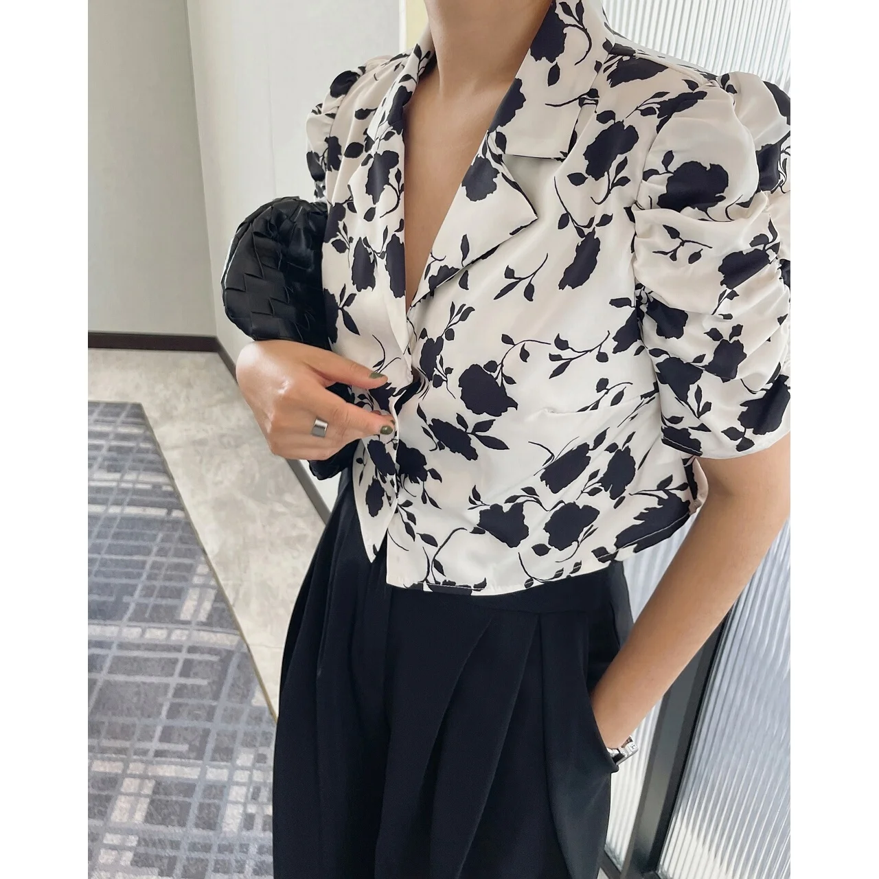 

Floral Print White ort Sve irt Women's Slim Fit Design French Sle Collar Button up Polyester Fiber Regular Length
