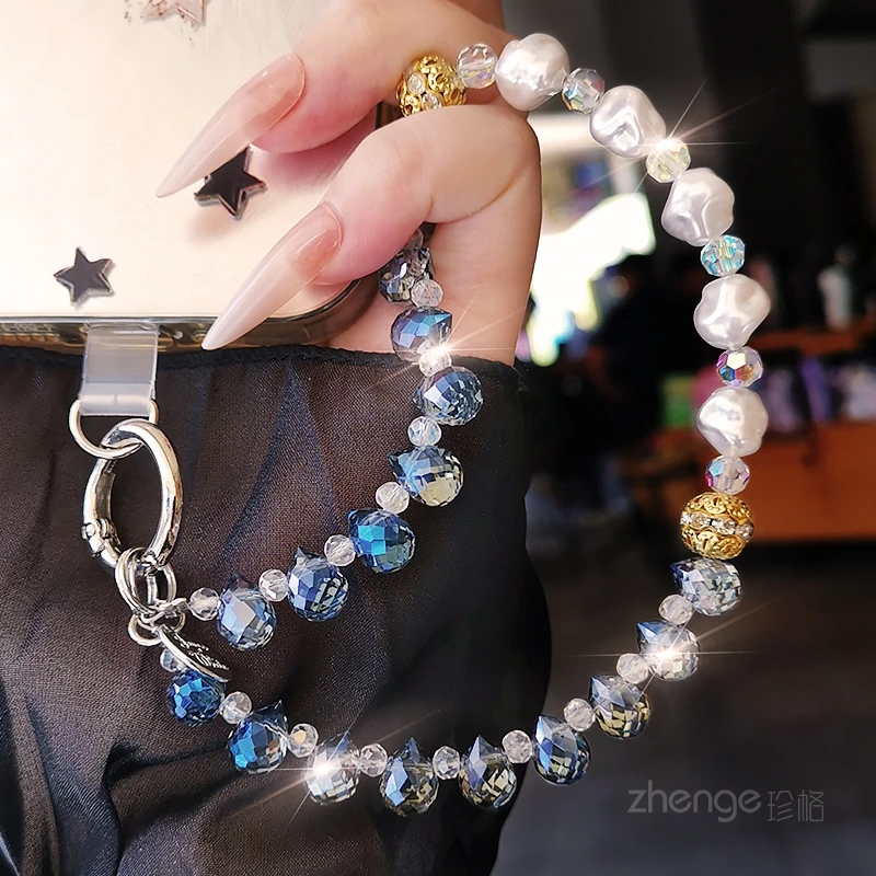 

Trendy Women's Crystal Phone Wrist Lanyard, Luxury Bag Key Pendant, Portable Short Strap for Outing