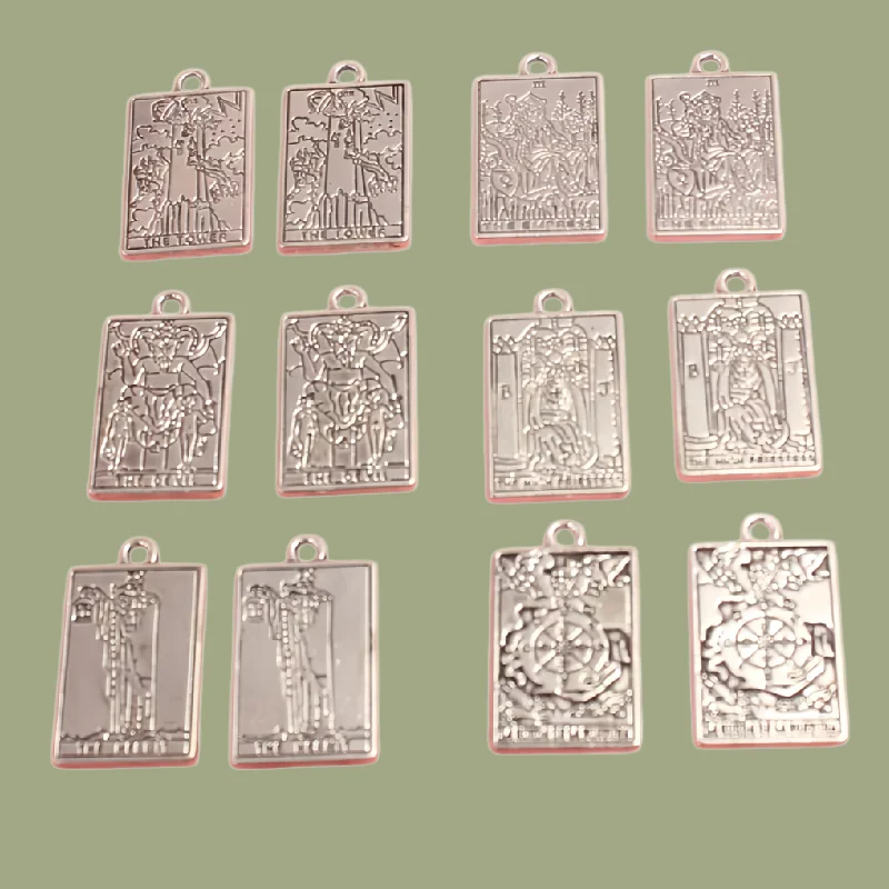 12pcs New Mixed Silver Plated Witch Divination Tarot Card Alloy Pendant DIY Charms Necklace Bracelet Jewelry Crafts Making A1292