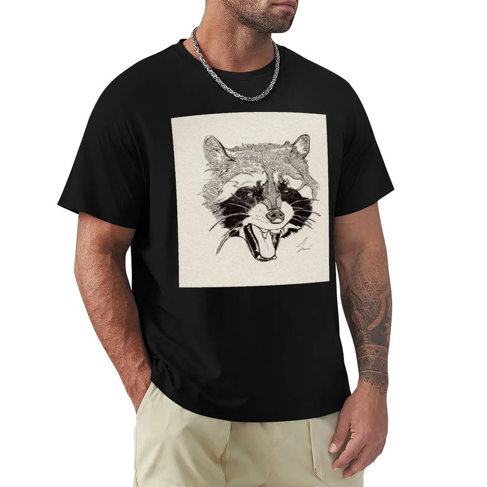

Rockin' Raccoon T-Shirt Fashion Casual Short Sleeve T-Shirt