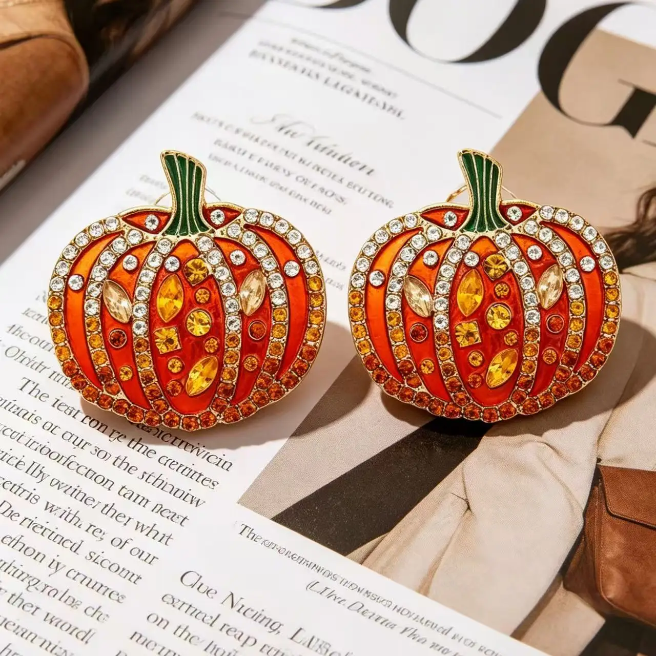 Exaggerated Halloween Colored Rhinestone Pumpkin Personality  Earrings