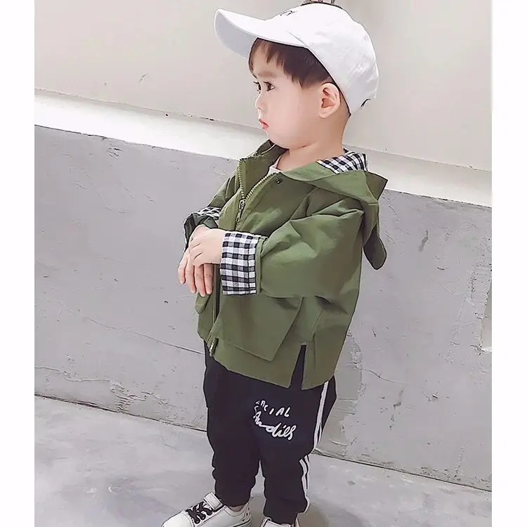 طفل الفتيان معطف الربيع والخريف نمط جديد للأطفال مقنعين خندق معطف النسخة الكورية جاكيت أطفال 80-130 سنتيمتر