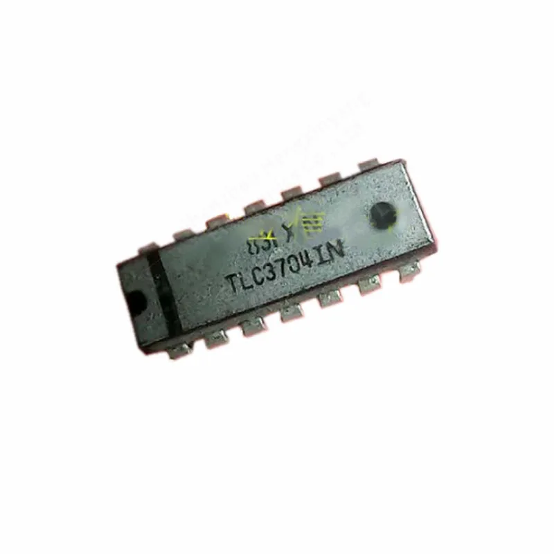 1PCS TLC3704IN package DIP-14 four-way micro power consumption voltage comparator chip