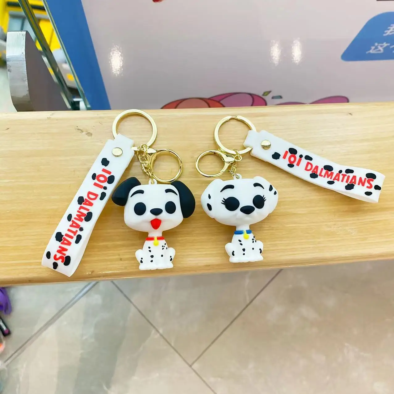 Cartoon Anime 101 Dalmatians Pendant Keychains Big Hero 6 Car Key Chain Baymax Keyring Mobile Phone Bag Hanging Jewelry Gifts