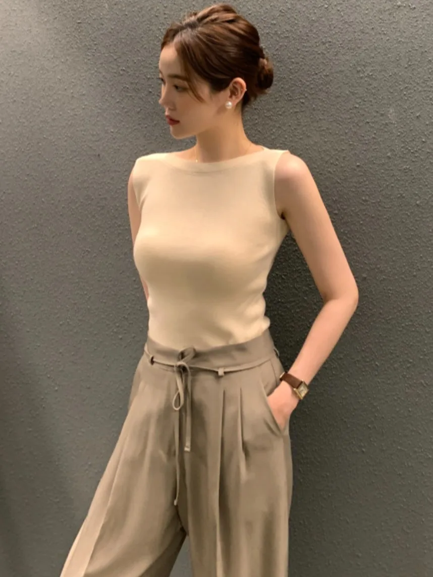 슬림핏 단색 반팔 니트 탑 여성 패션 여름 심플 다용도 원숄더 탄력 밴디지 셔츠