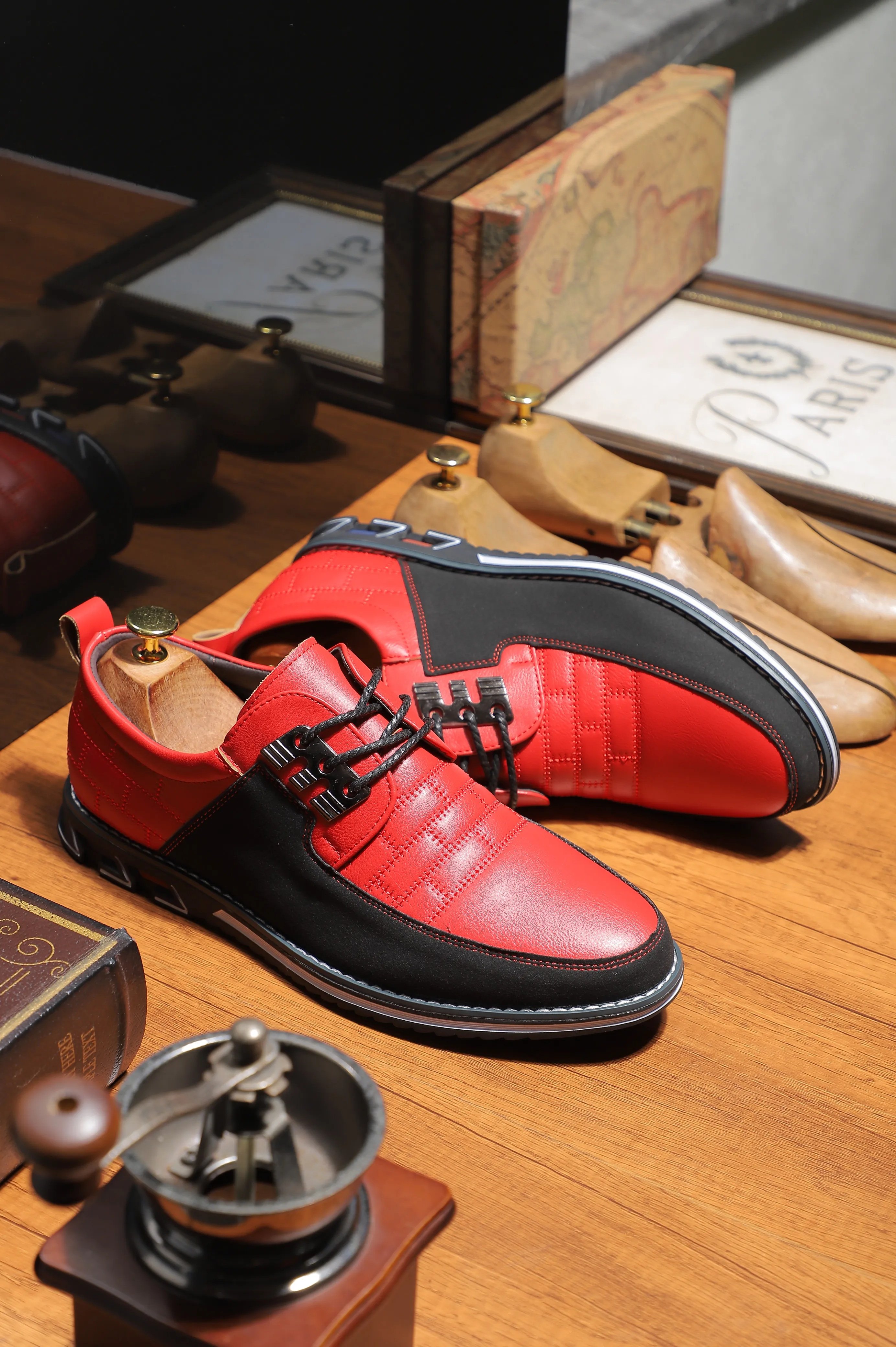 

Casual Tie Men's Shoes Pure Color Leather Shoe Elegant Comfortable Stylish Men's Footwear in Classic Solid Colors