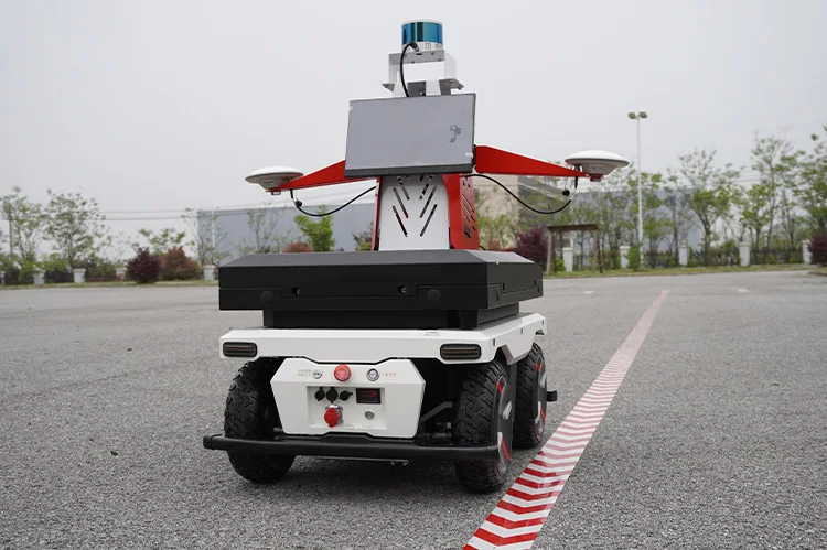 4 WD Unmanned Ground Vehicle Platform with Lidar, GPS, or RTK for Accurate Navigation and Positioning