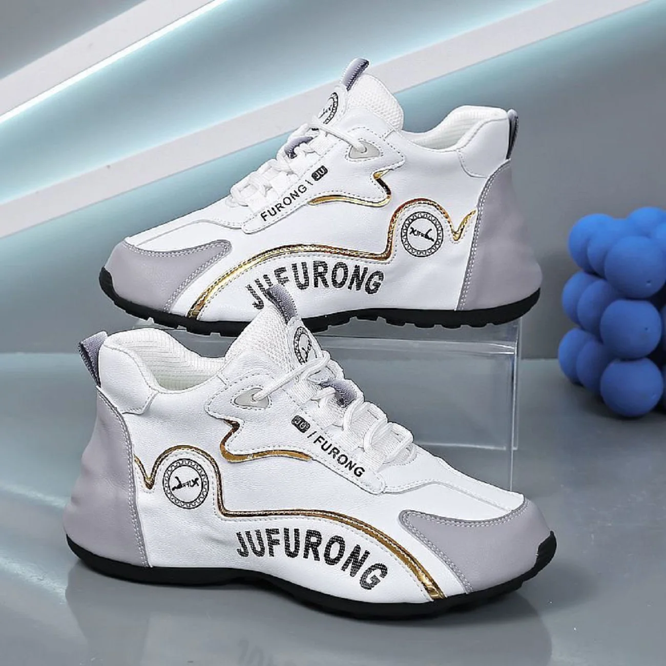 

Men's shoes leather surface new high-grade travel shoes trend fashion versatile men's sports foreign trade leisure trend shoes m