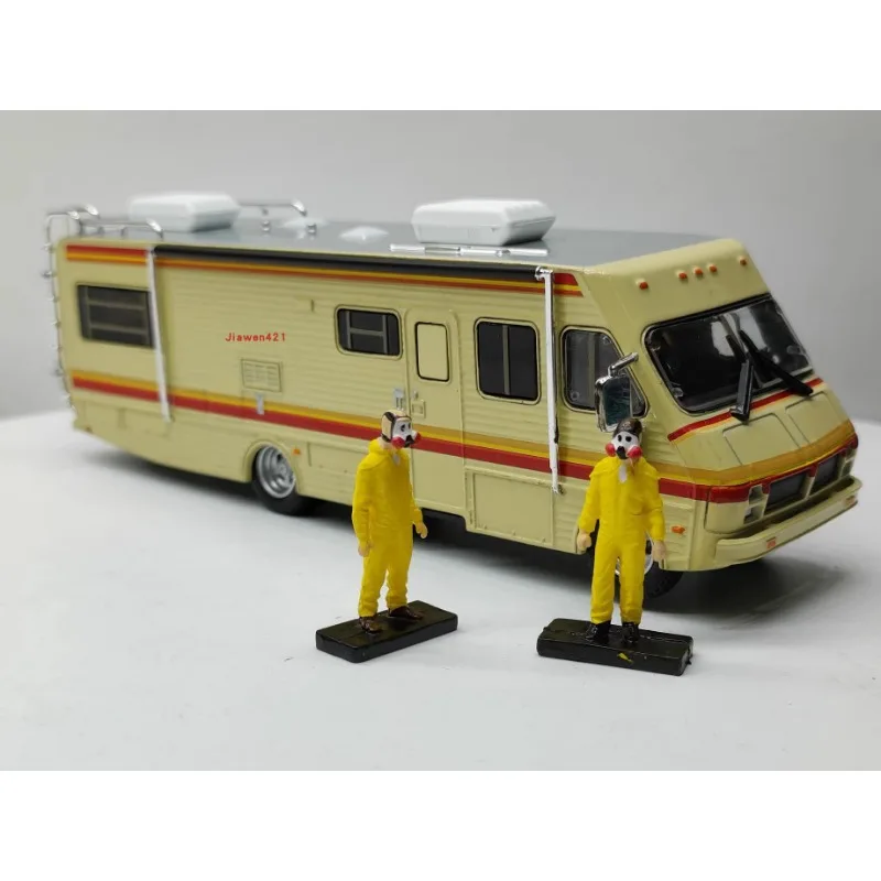 

Литой зеленый свет масштаб 1:64 1986 Fleetwood Bounder RV Классическая ностальгическая модель автомобиля из сплава Коллекционная игрушка в подарок