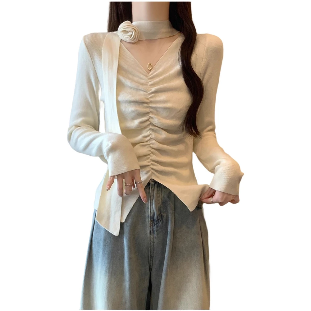 長袖レディーススリムフィットVネックトップ、ローズリボンディテール付き、ベーシックな暖かいベースTシャツ、秋と春に最適