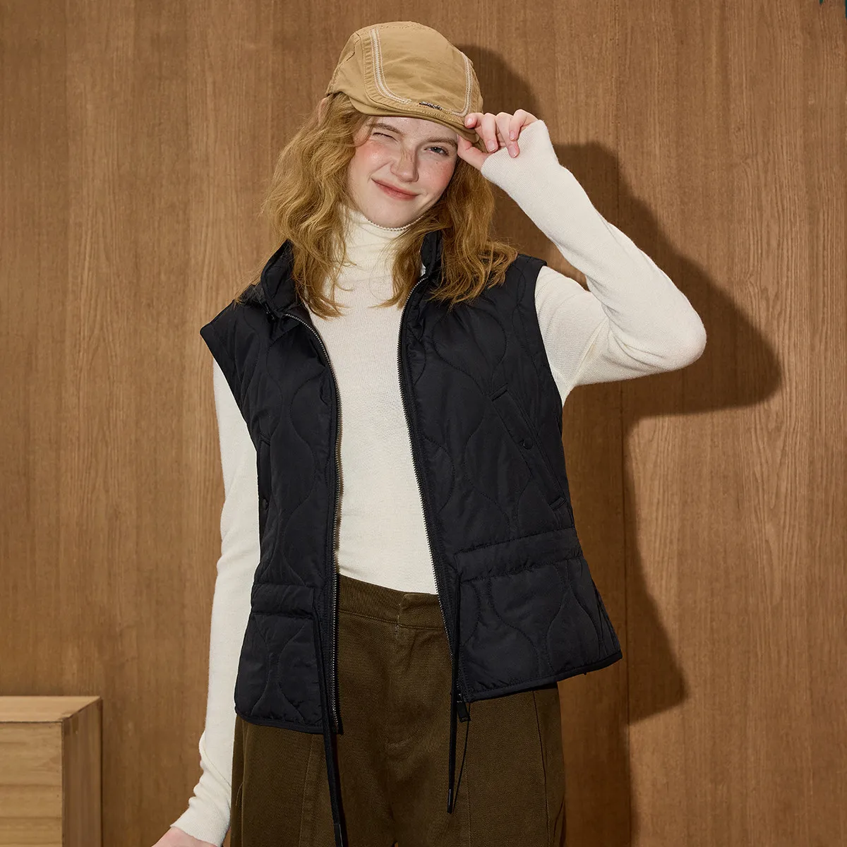 Coolhut Vintage solide ärmellose Pufferweste Winter mit Kapuze, tailliertes Design, übergroße gesteppte Gilet, vielseitiges Lagenstück