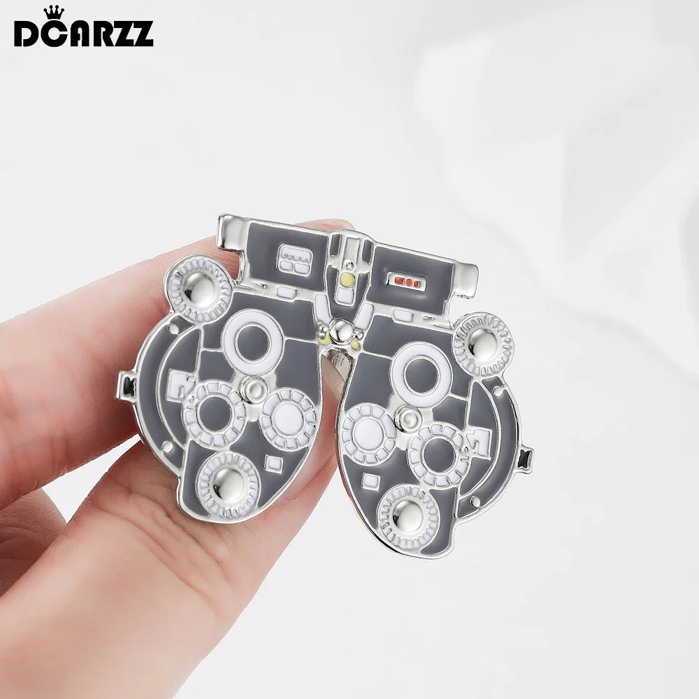 DCARZZ Medical Optometrists Enamel Brooch Ophthalmology Vision Test Optometry Pin Jewelry for Doctor Nurse Backpack Lapel Badge