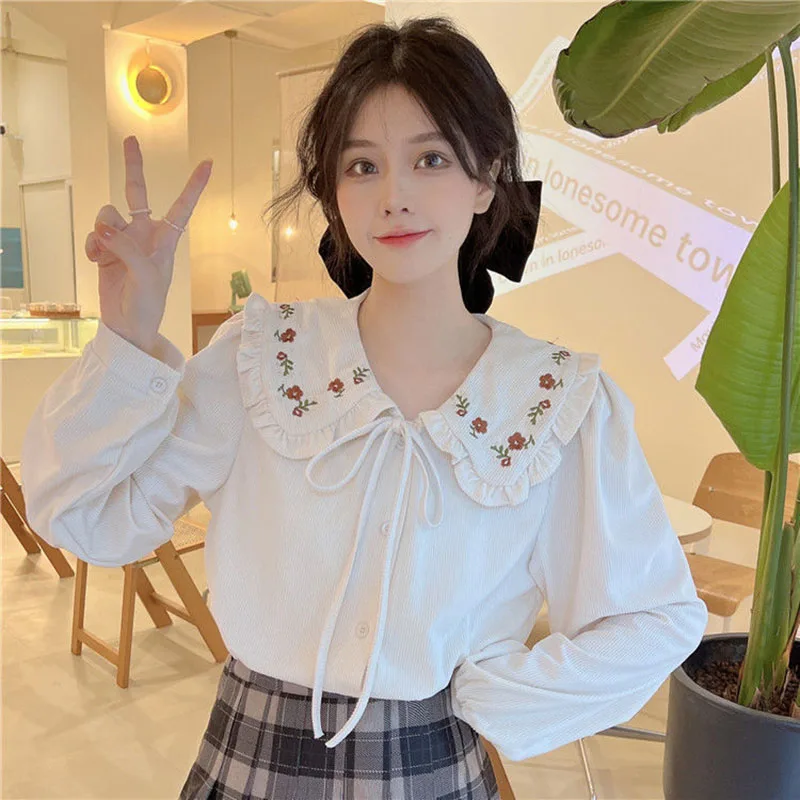 Japanese Style Sweet Embroidery Shirt Women Lace-up Peter Pan Collar Shirts Woman Vintage All-match School Student Blouses Girls