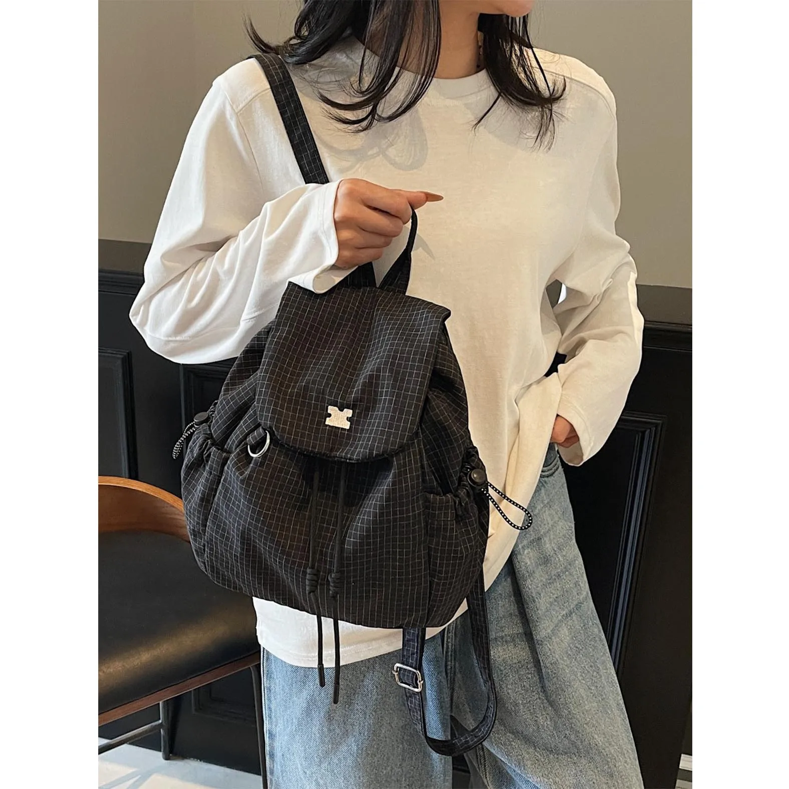 Korean plaid drawstring backpack, new large capacity student commuting versatile backpack, niche lightweight nylon backpack