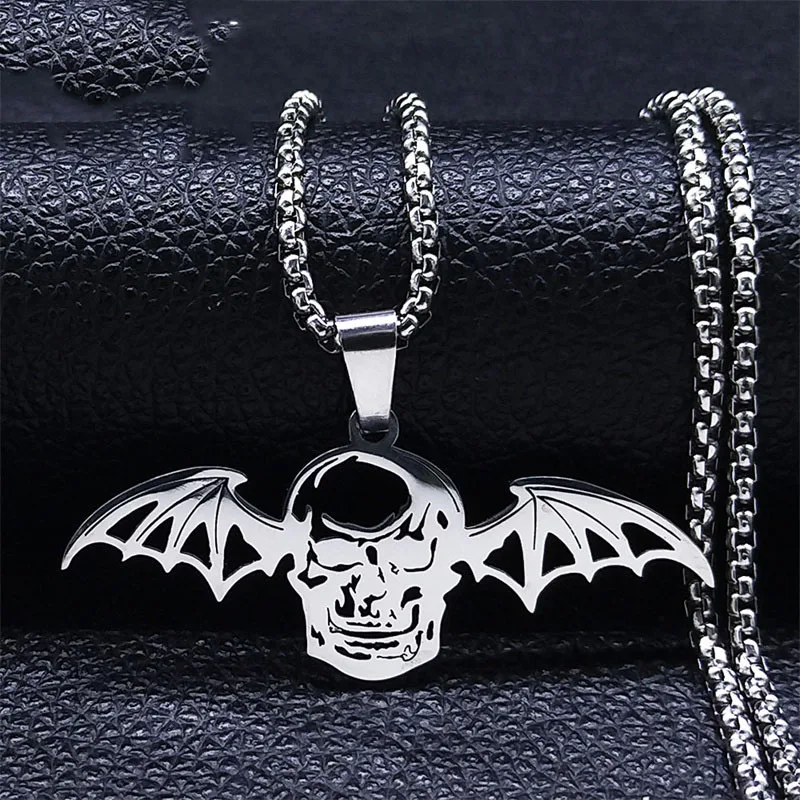 2024 New fashion Halloween Gothic vampire Bat skull wings stainless steel necklace for men and women titanium steel jewelry