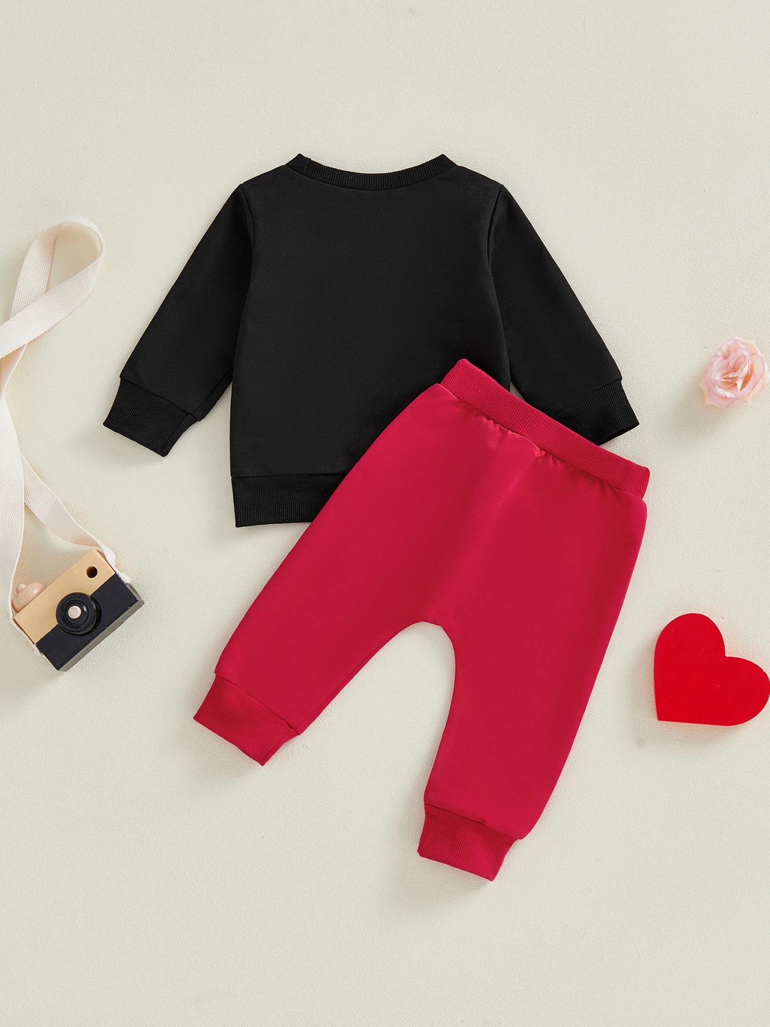 ملابس عيد الحب للفتيات الصغيرات بأكمام طويلة وطبعة قلب، مجموعة سراويل علوية للأطفال، مجموعة ملابس بنمط قلب الحب