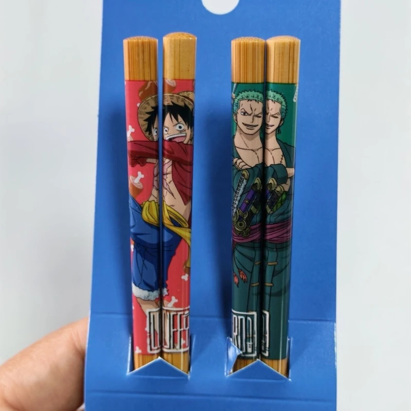 One Piece Monkey D. Luffy Roronoa Zoro Sanji Anime Merchandise Cartoon Niedliche Essstäbchen für Zuhause Rutschfeste und Hitzebeständige Tischware – Detail 3