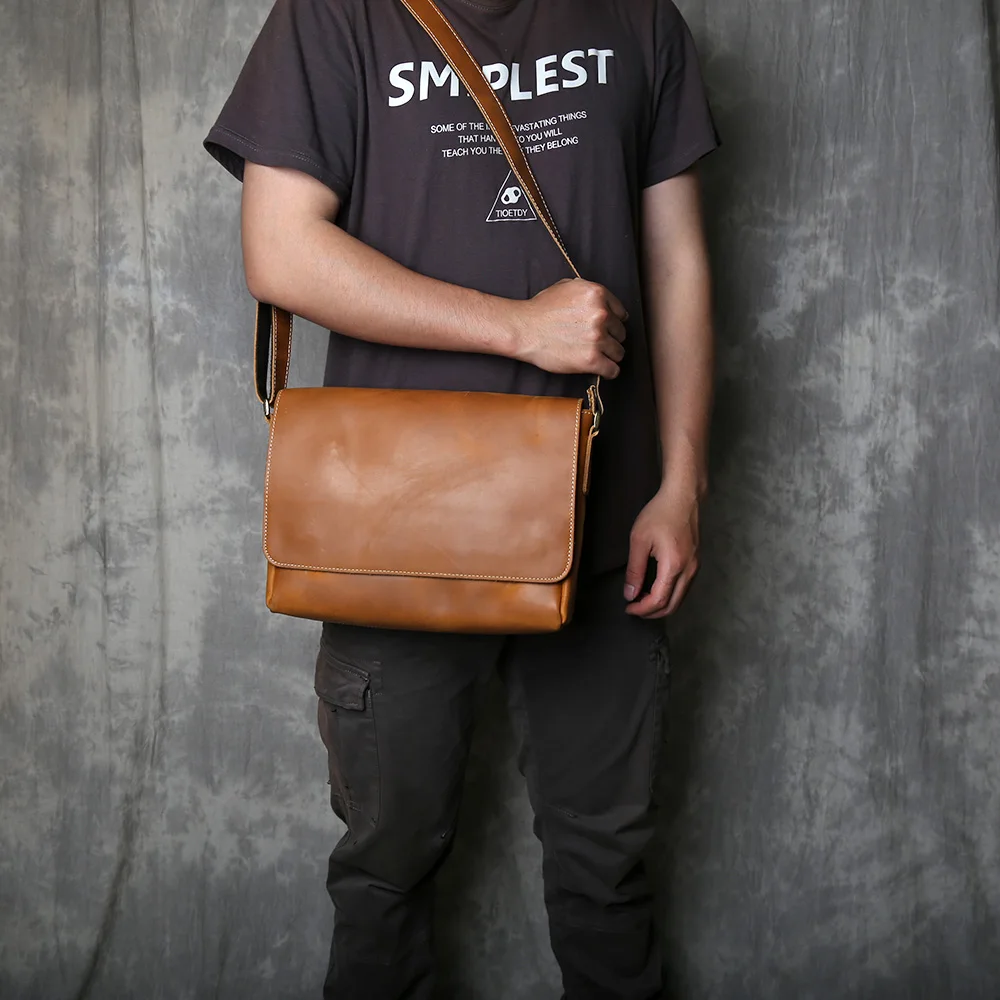 STILORD 'Veland' Sac Messager Vintage Cuir Véritable Homme – Petit Sac Bandoulière Business & Caméra – Cognac Kara