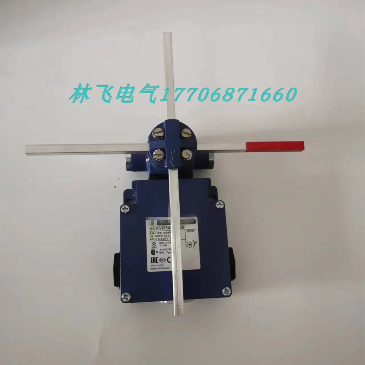 New cross limit switch XCKMR54D1H29