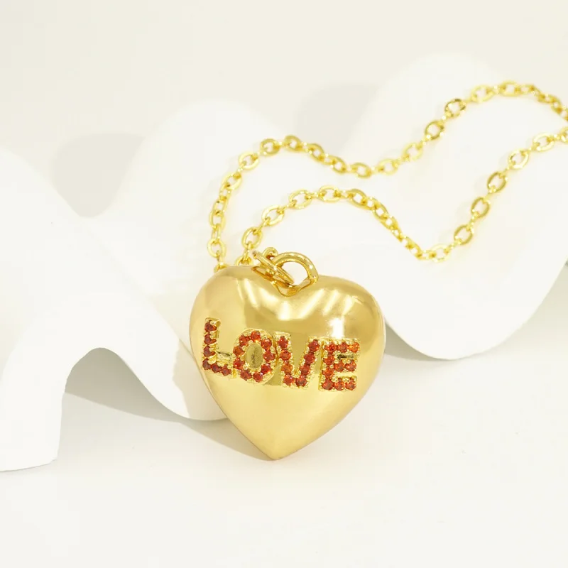 

High-end European and American Plating24KGold Heart Pendant Necklace
