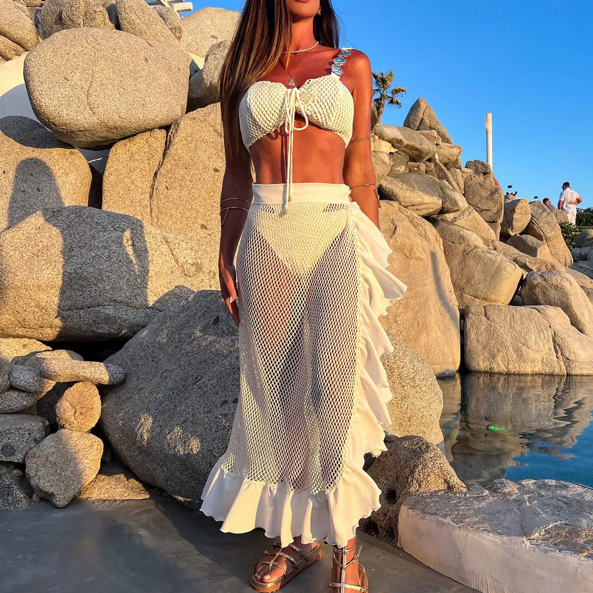 2025, neuer modischer, reinweißer Bikini mit Netz-Halbrock, dreiteiliges Set, Sommer, sexy, geteilter Damen-Badeanzug, Strand-Badeanzug