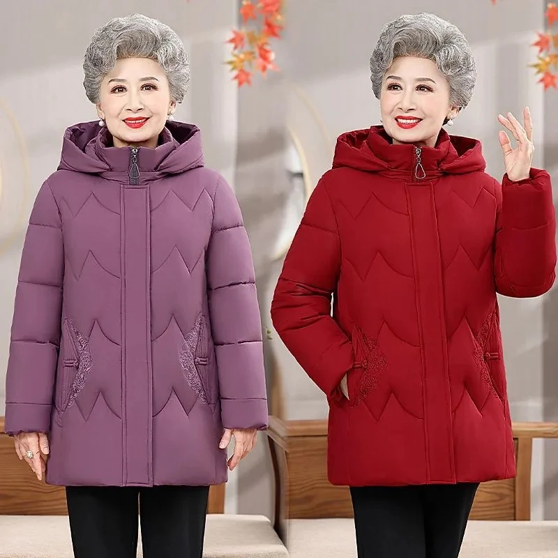 Giacca invernale in cotone della nonna Cappotto femminile Moda con cappuccio Spessa tuta sportiva calda in pile Fiori ricamati Parka da donna