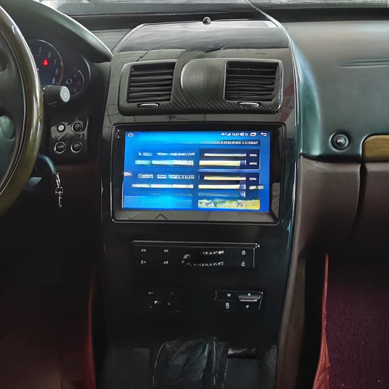 

For Maserati Quattroporte Geberit M157 LCD Touch Screen Central Control Large Navigation Integrated Device