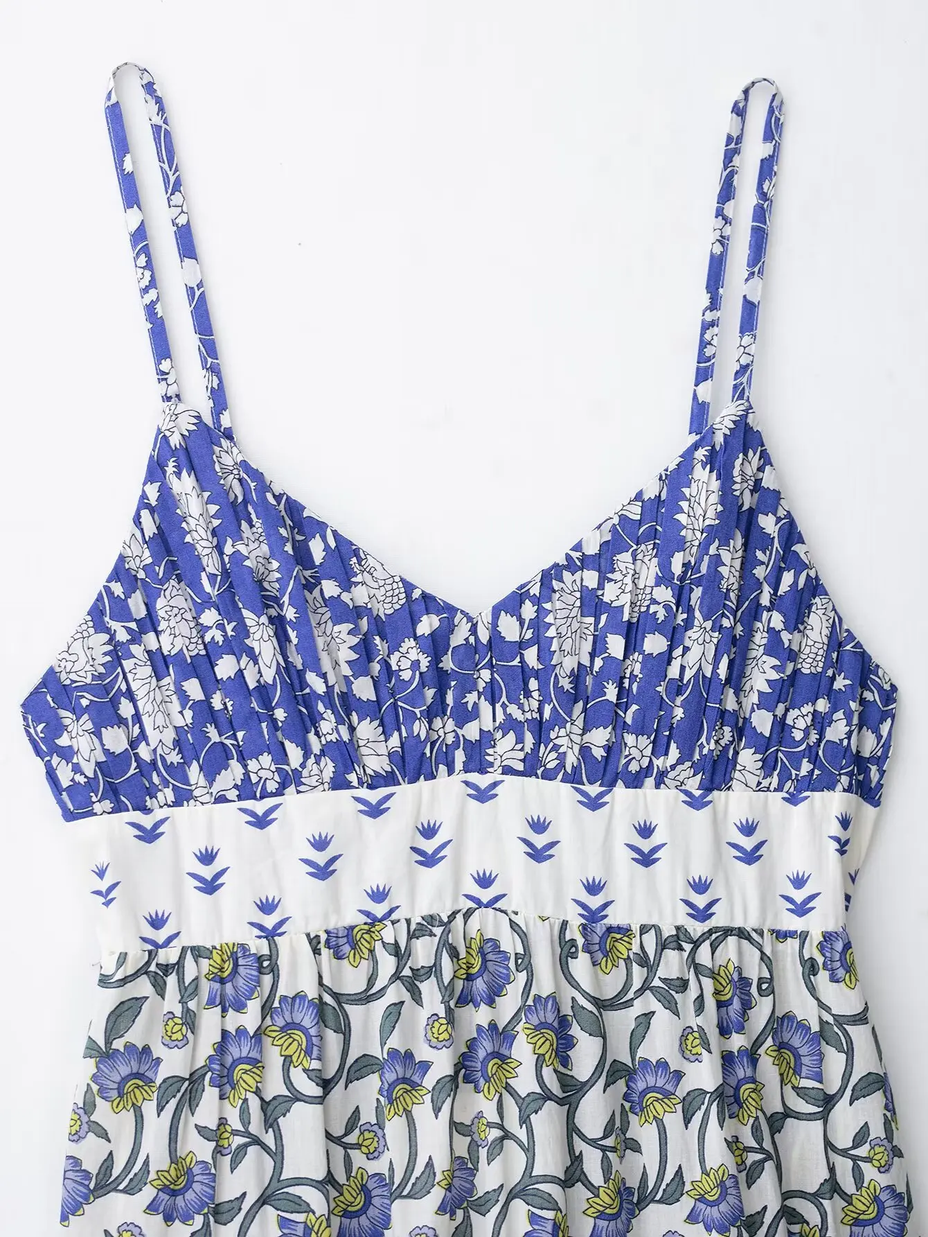 Vestido midi f de primavera, com estampa patchwork, em camadas, e, com cintura l, sem mangas, em fibra de...