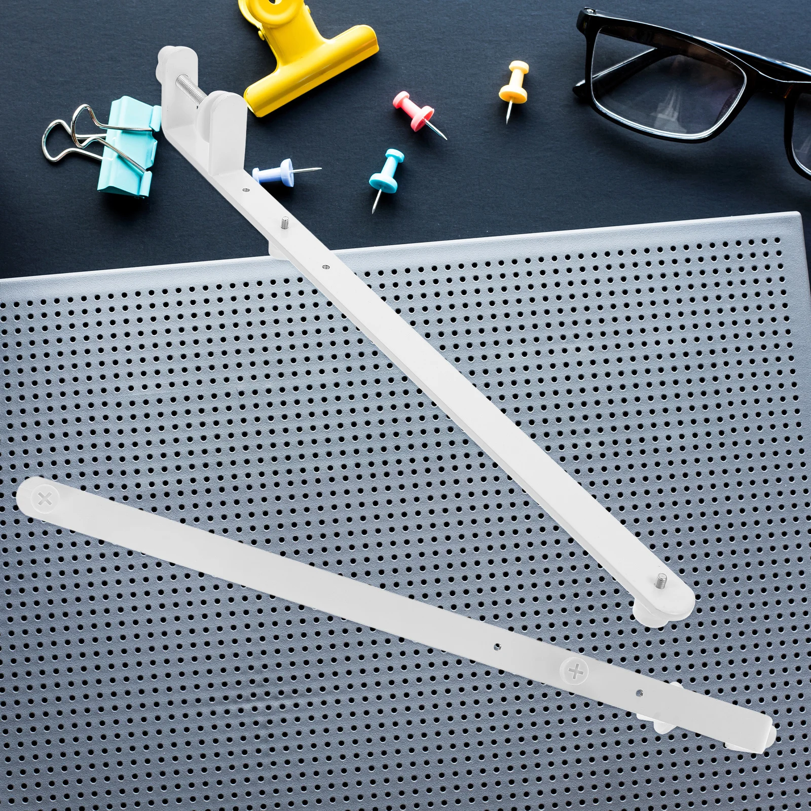 Supporto da tavolo regolabile da 2 pezzi Supporto per asta da tavolo regolabile in altezza bianco per pannelli forati Strumenti di stoccaggio a parete Organizzazione garage