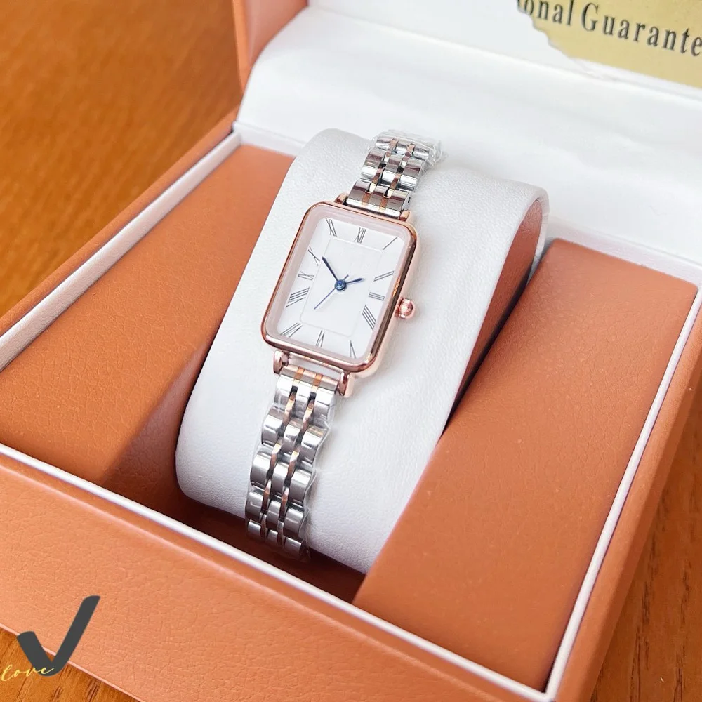 ファッションブランド腕時計女性ガールレディースかなり絶妙な長方形クォーツ鋼金属バンド高級時計 Dan24