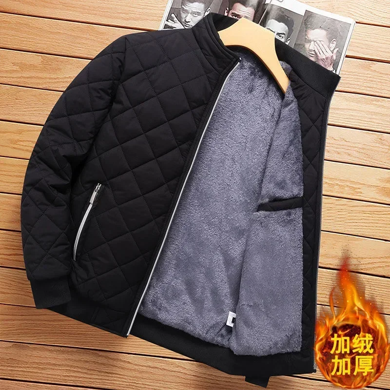 2023 Brand New Slim Fit Coat Autumn Winter Bomber Jacket Men Diamond Pattern Fleece Lined Casual Jacket Men Fashion Clothing